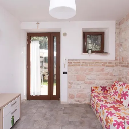 A05 - Massignano, Bilocale Immerso Nel 3 *