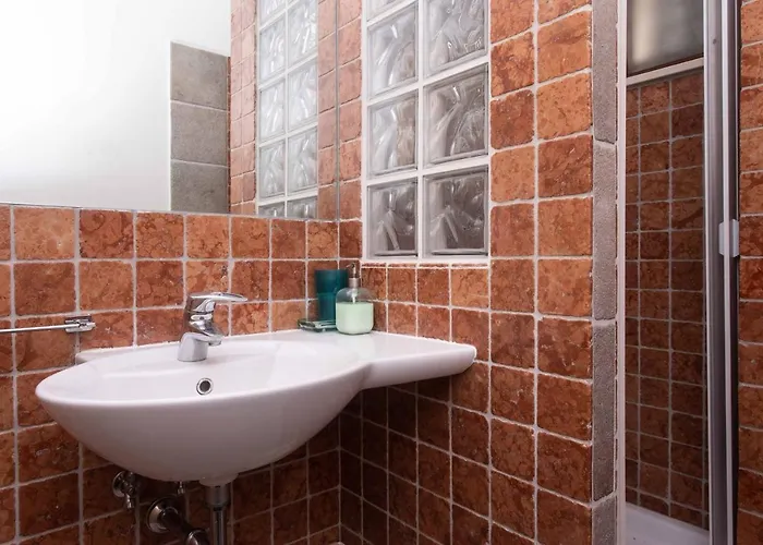 A05 - Massignano, Bilocale Immerso Nel 3 * Ancona